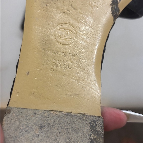 100% authentic Chanel flats - Picture 6 of 6